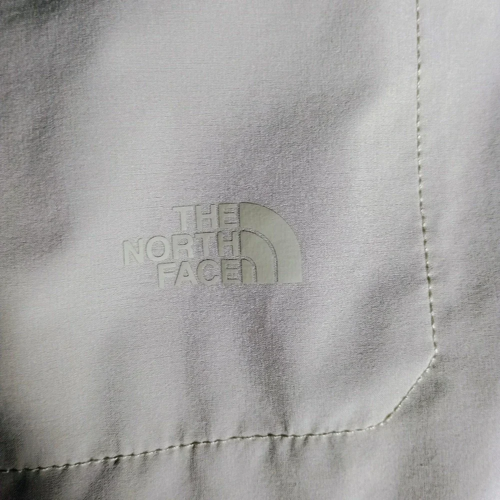 The North Face Mens Medium Khaki Short Sleeve Hiking Fishing Vented Shirt M